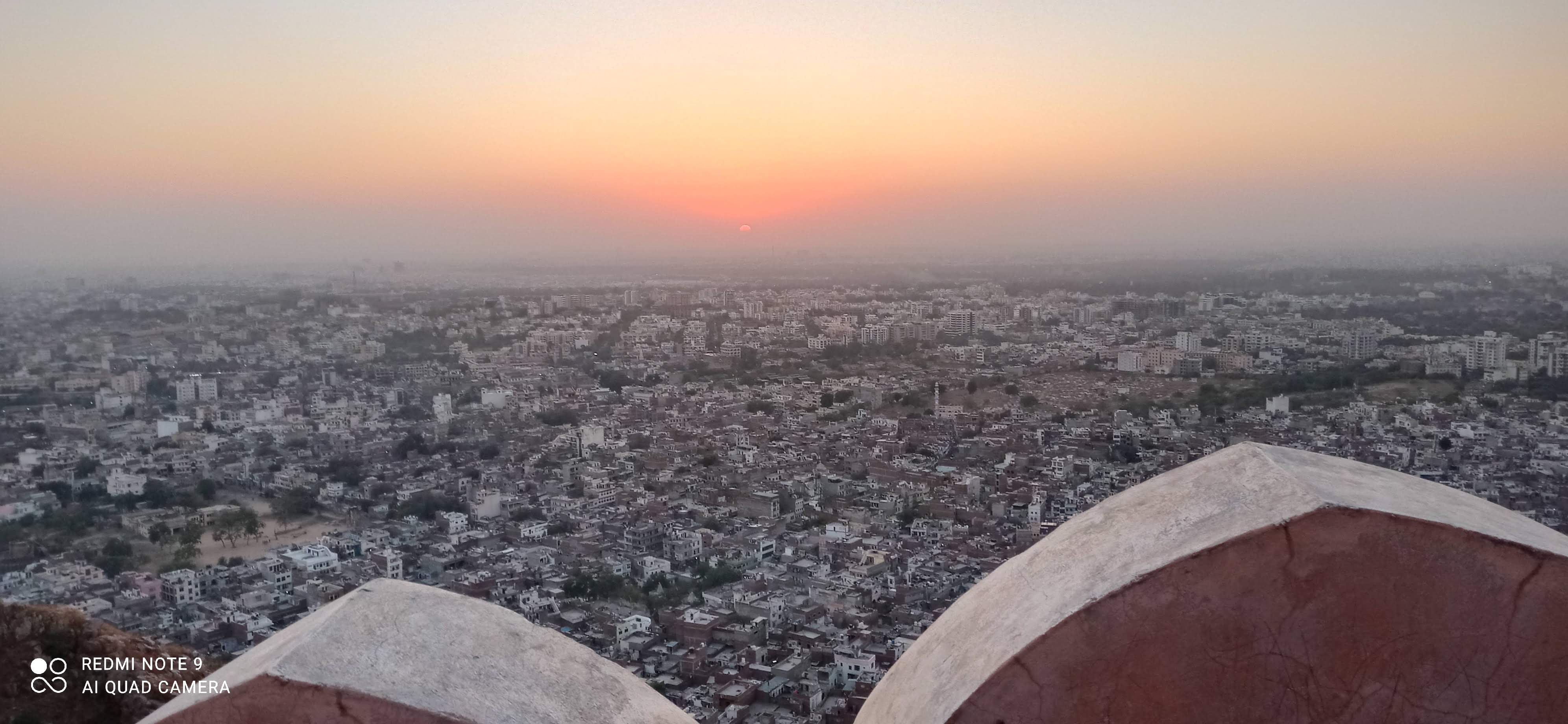 Nahargarh Beautiful Sunset Scene with Jaipur city skyline
