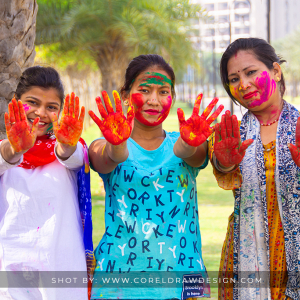 Girls Playing Holi with Dry Colors, 2021 High Resolution Photography & Images,